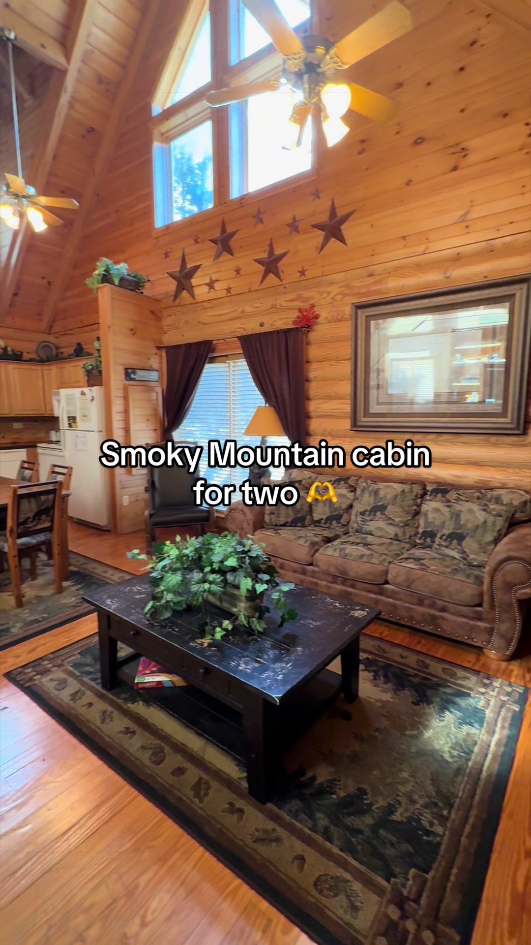 @SmokyMountainDreamVacation.com