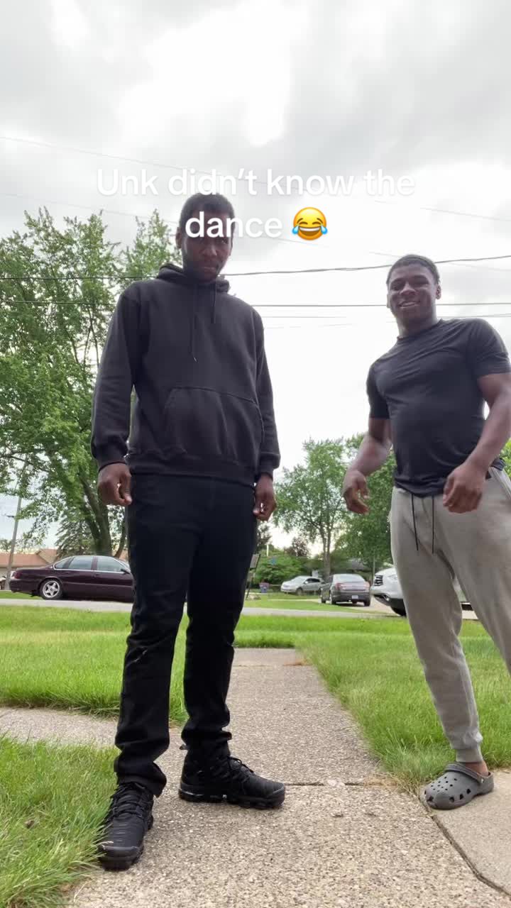 @EverybodyhateKG