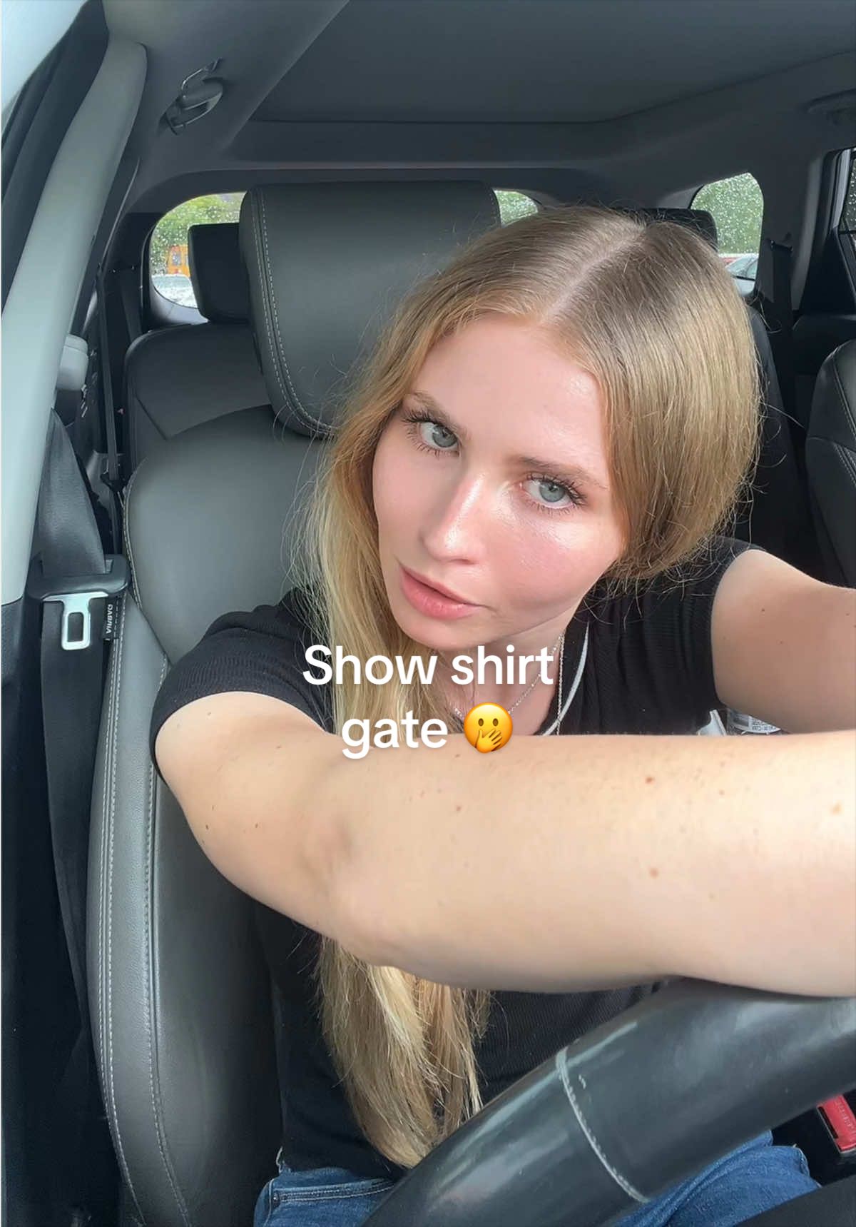 @Annabella