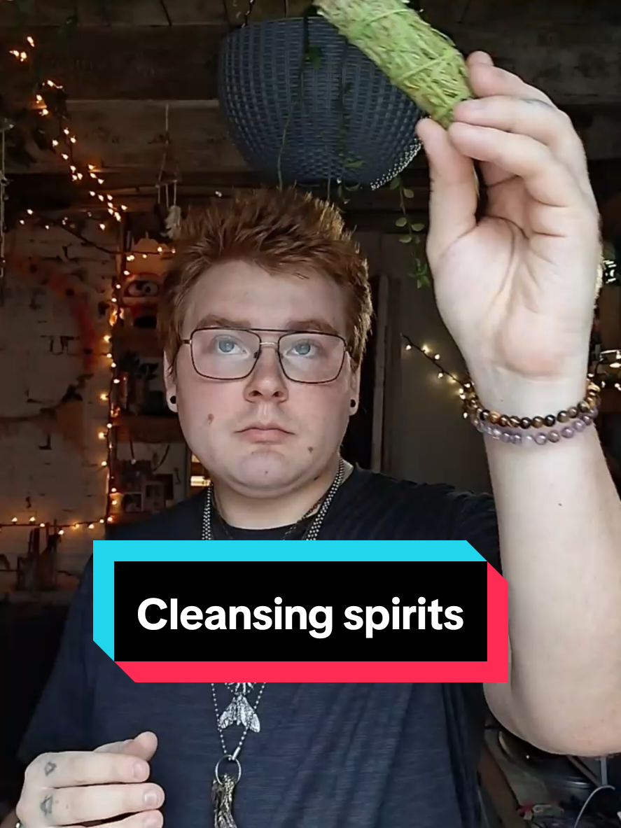 @🕯Reese the Witch🕯