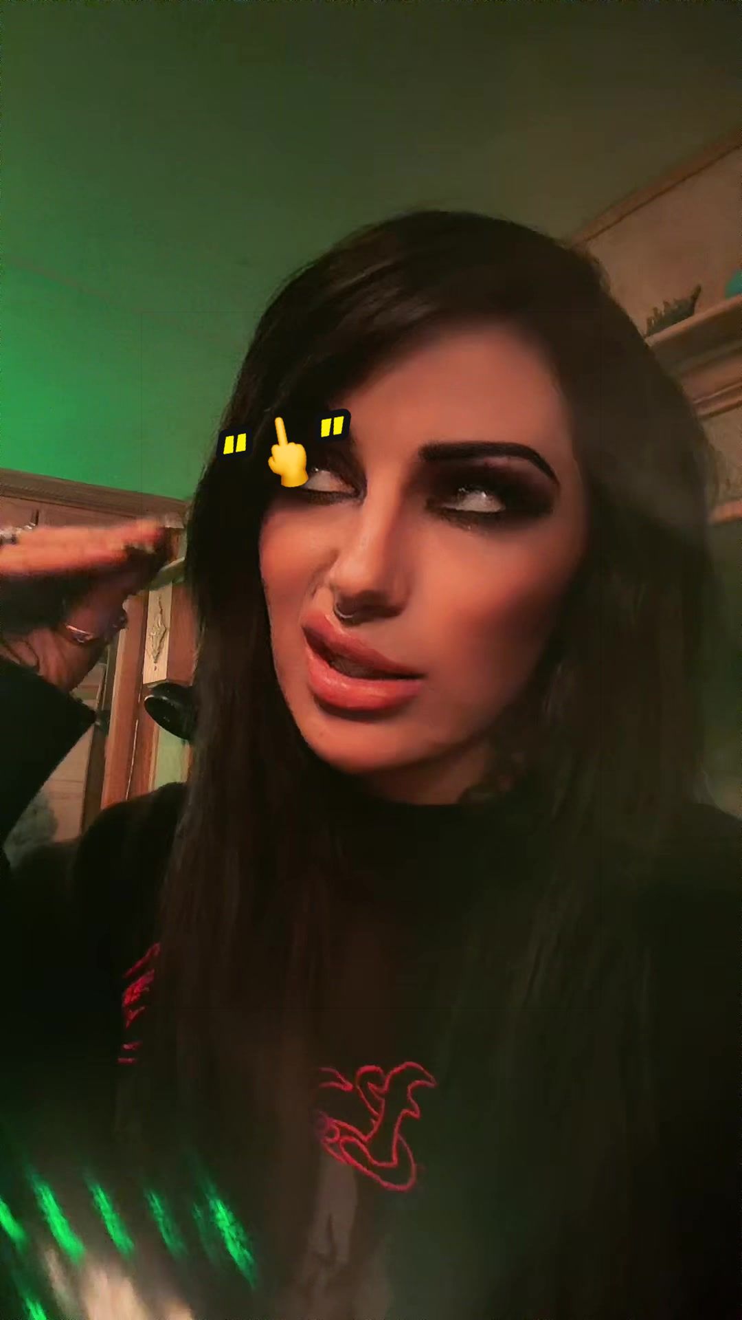 @taychellow