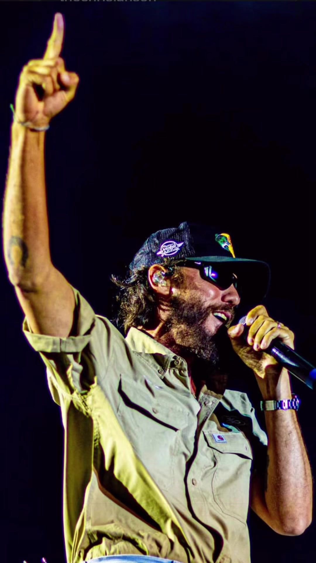 @Chris Janson