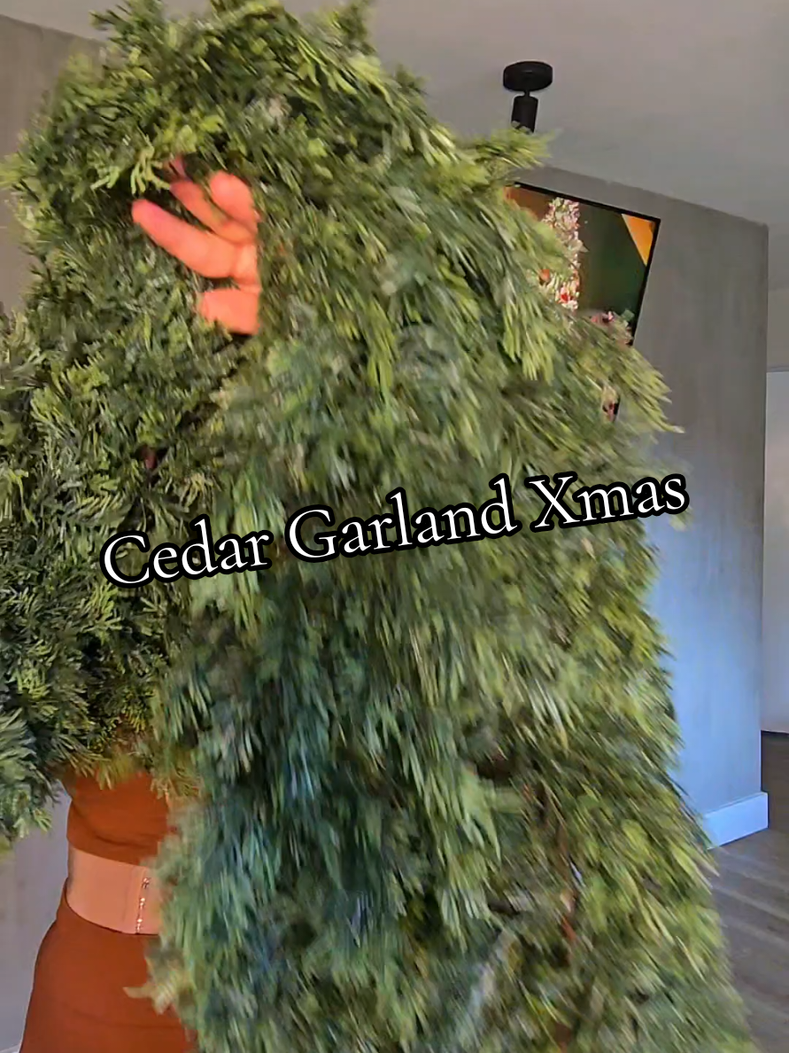 @YeinysVibes