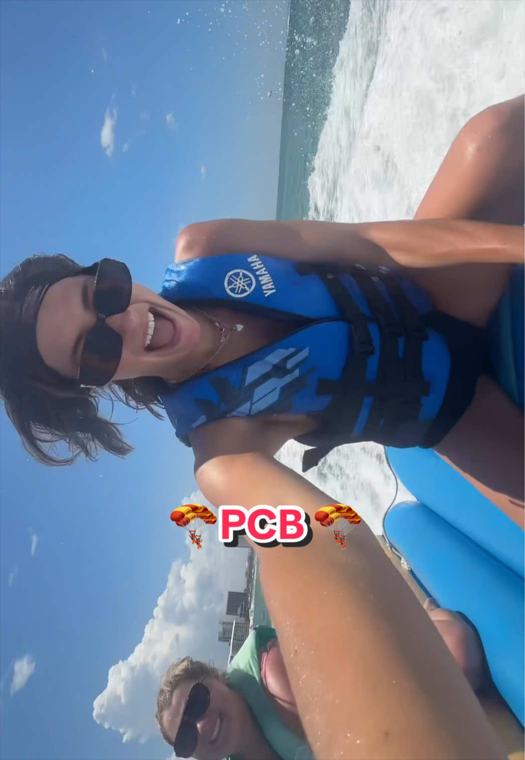 @Mariá
